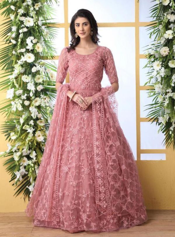 Western Party Wear Engagement Gowns at Rs 30000 in Faridabad | ID:  12418288862