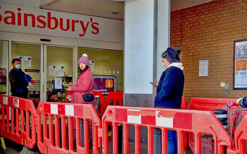 Social Distancing During The Shopping