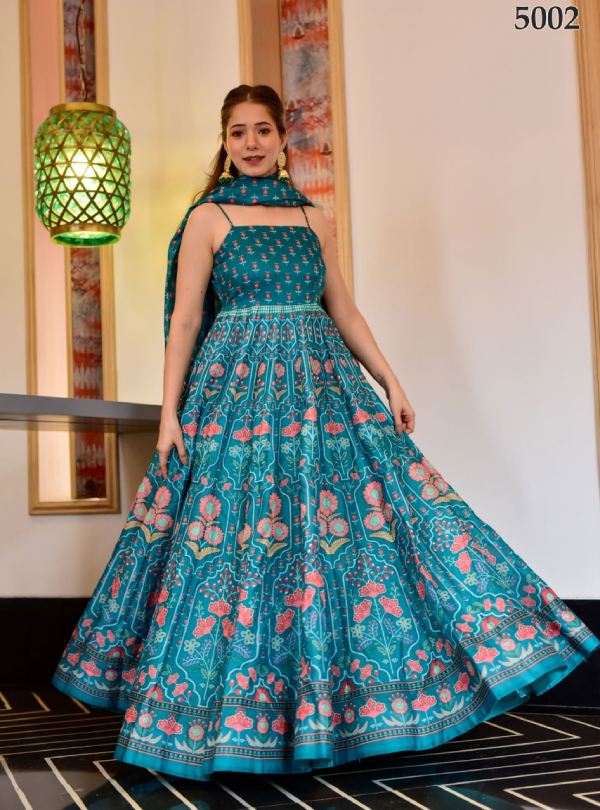 party wear gown, Size : S, M, L, XL, XXL, Pattern : Embroidered at Rs 600 /  Piece in Thane