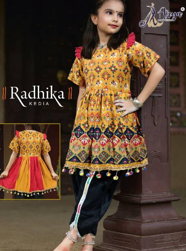 superminis Cotton Baby Girls Sangakari Print A Line Style Sleeveless, Round  Neck Kurti And Dhoti With Elastic Closure Ethnic Dress (Pink, 6-12 Months)  : Amazon.in: Fashion