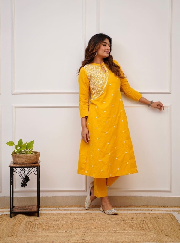 Latest Embroidered Party Wear Kurti Pant - Image 3