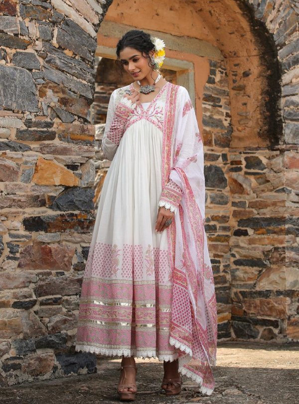 Latest Pink Party Wear Gown With Dupatta - Image 3