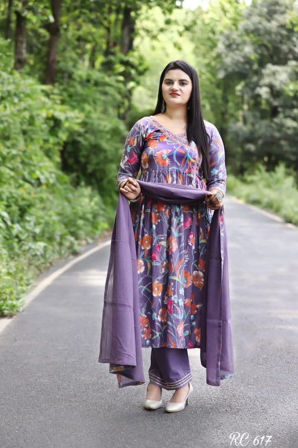 Cotton readymade alia cut kurti grey and with floral prints & embroide –  Maatshi