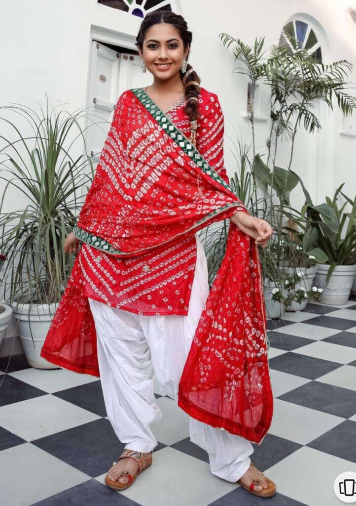 Printed White and Deep Red