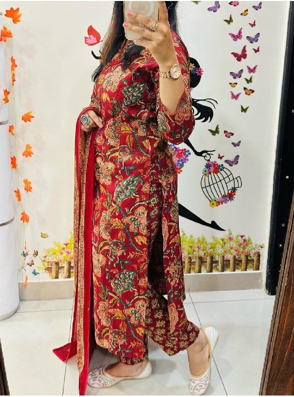 Printed Red Party Wear Kurti - Image 2