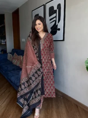 Elegant Flared Cotton Anarkali Kurta Set for Women