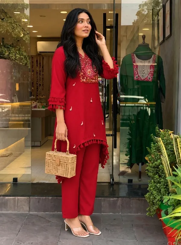 Embroidered cotton slub co-ord set for summer