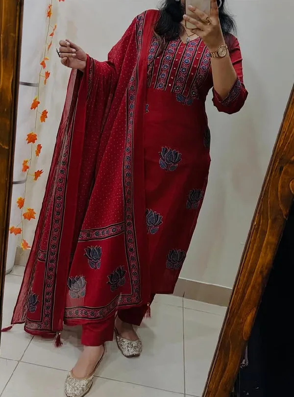 Mughal Kalamkari floral cotton kurti pant dupatta set